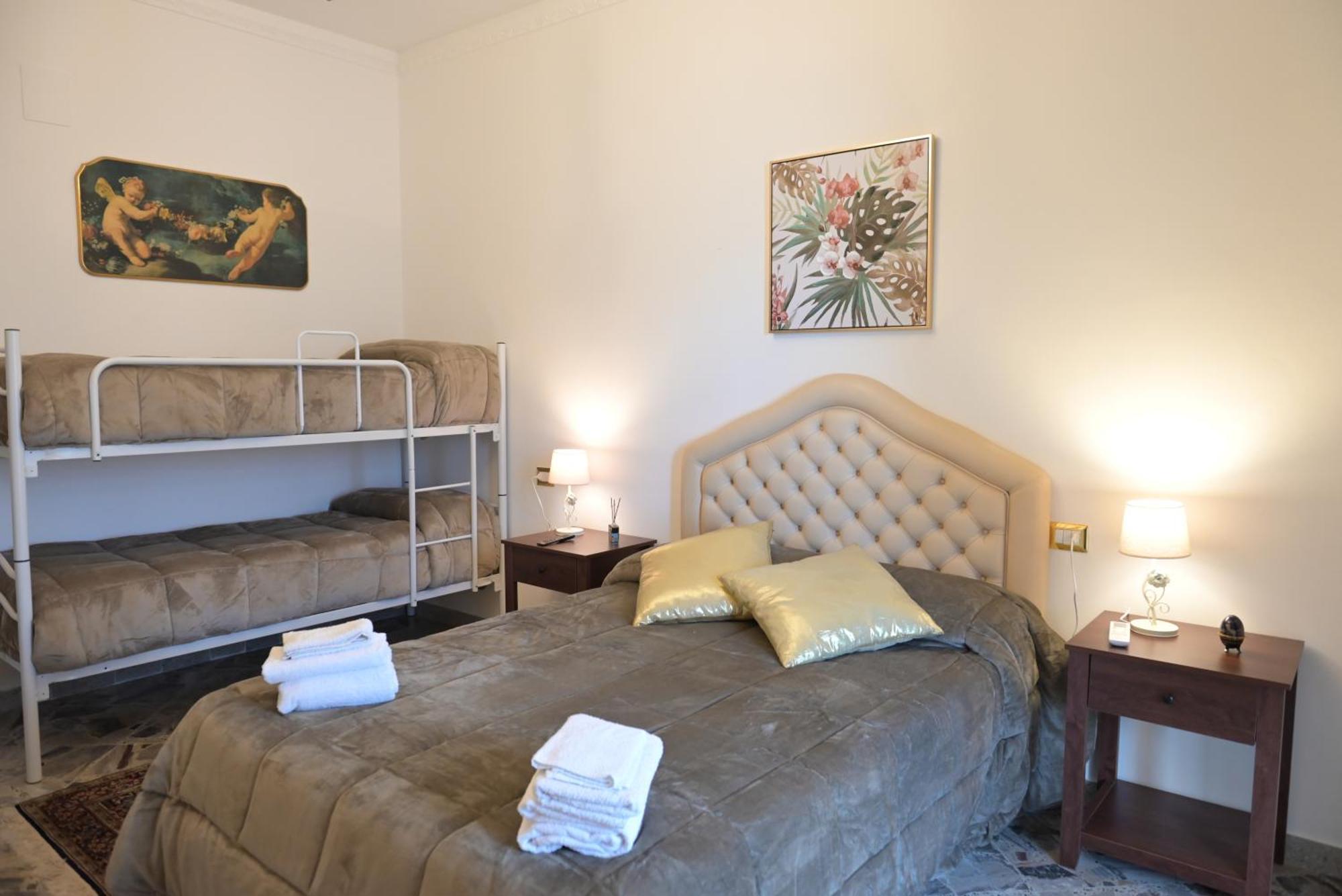 The Rooms Of Swami Bari Eksteriør billede
